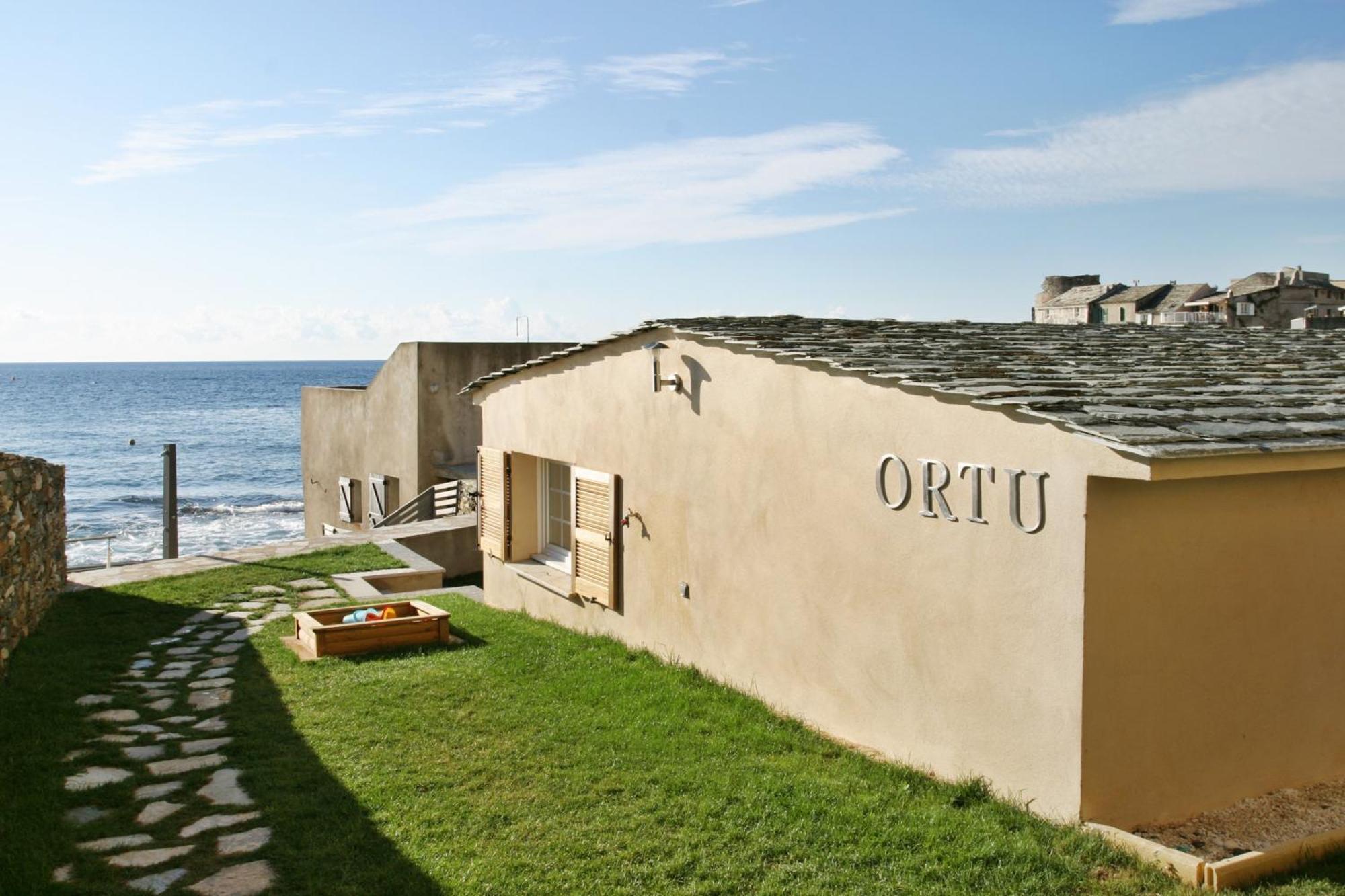 Maison Charmante Vue Mer - Erbalunga Erbalunga  Bagian luar foto
